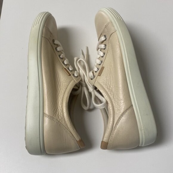 ECCO Soft 7 Women’s Beige Sneakers - Picture 3 of 8